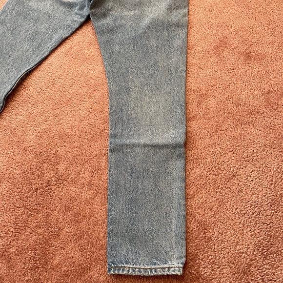 Levi 501 women's skinny jean light blue size 26 - New With Tags - Picture 9 of 13